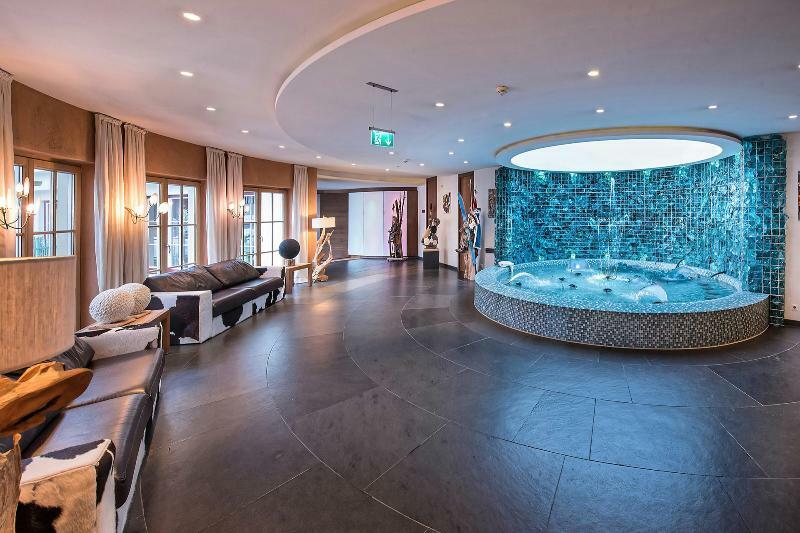 Alpenrose Leading Family Hotel & Resort Lermoos Exterior photo